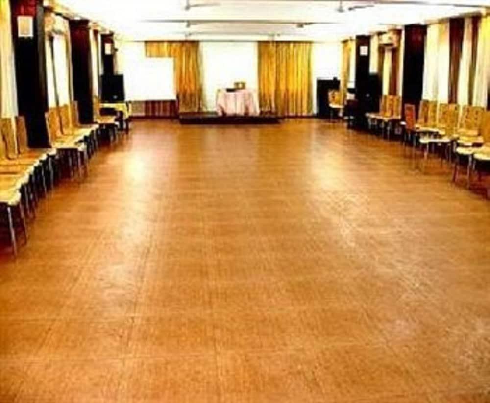 Alor Holiday Resort Calangute Eksteriør bilde