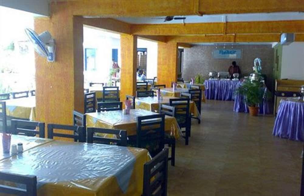 Alor Holiday Resort Calangute Eksteriør bilde